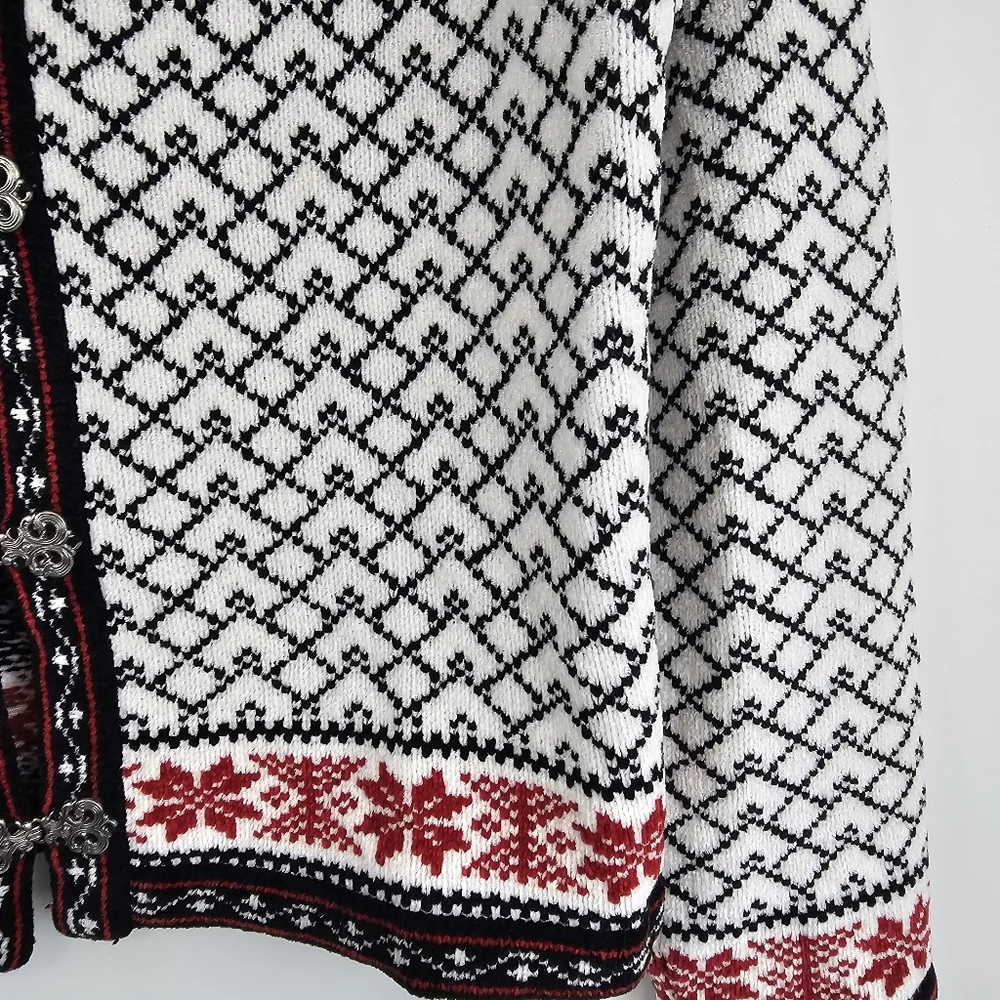 Croft & Barrow Sweater Cardigan Womens Large Black Fair Isle Nordic Chenille - Picture 6 of 9